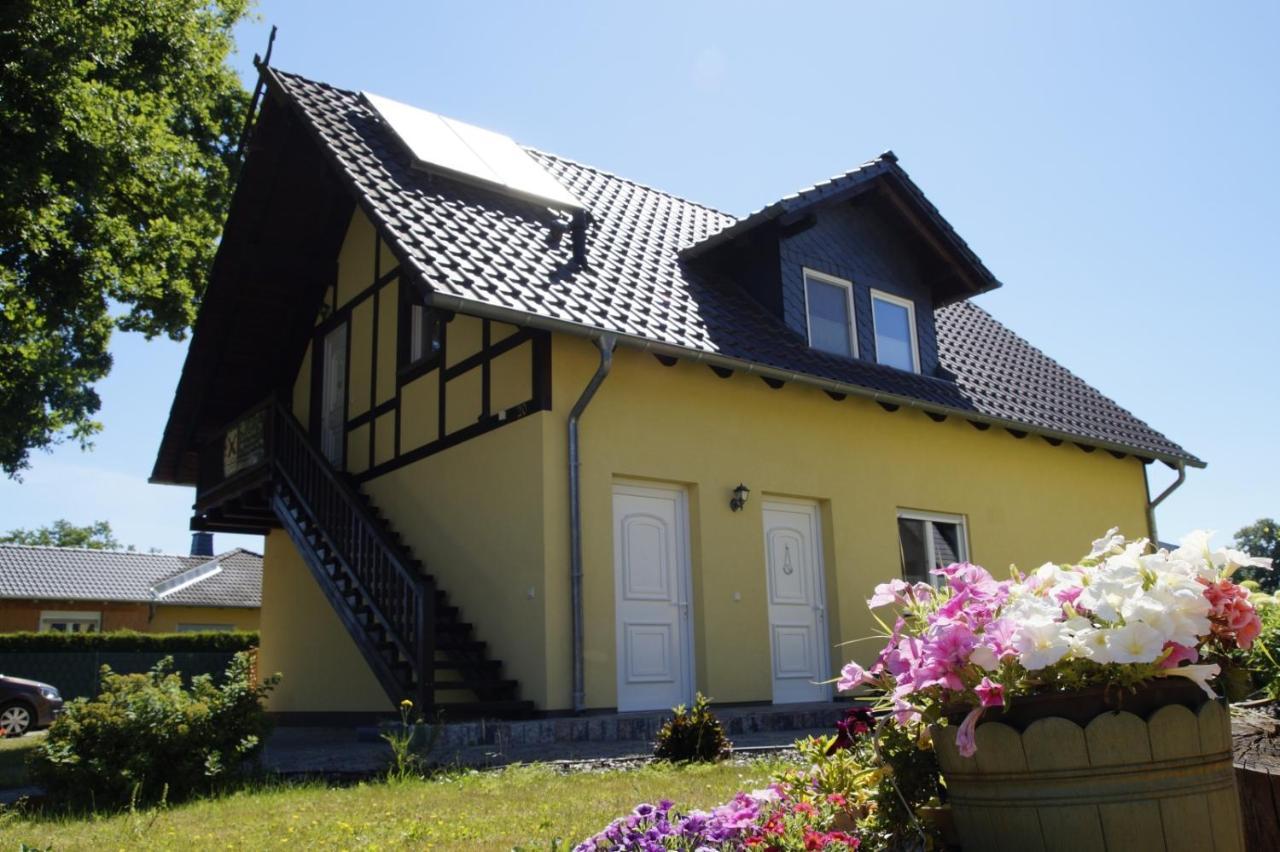 Ferienwohnungen Am Roten Nil Lübben Exteriör bild