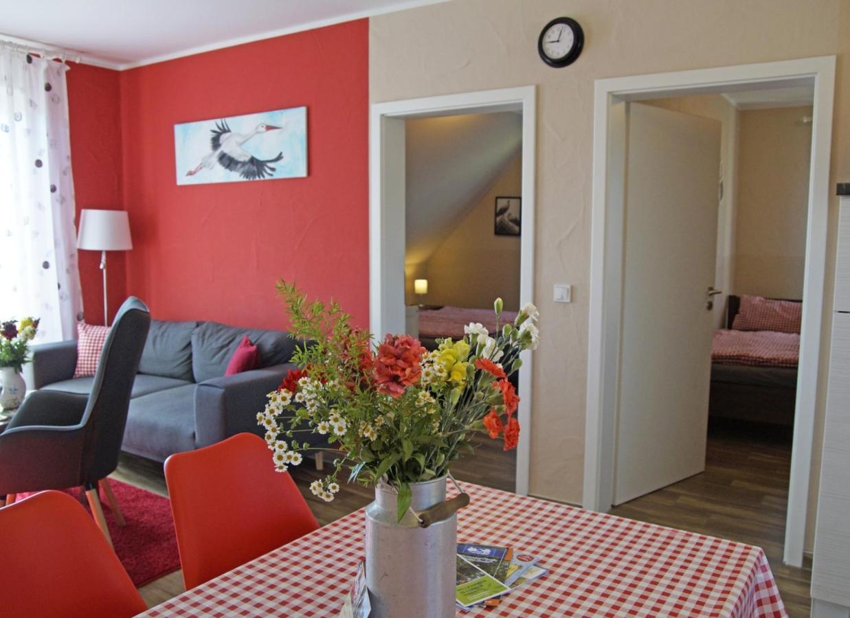 Ferienwohnungen Am Roten Nil Lübben Exteriör bild